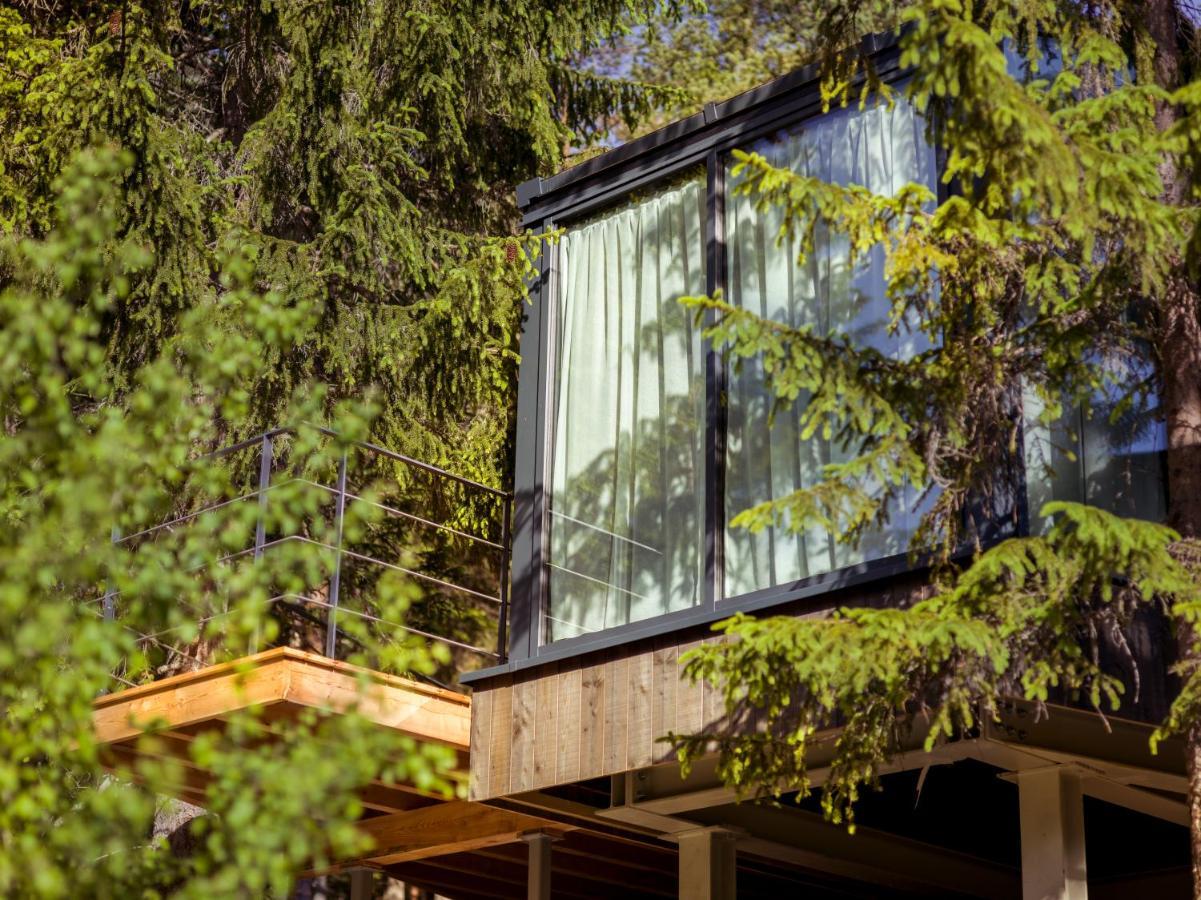 Skyview Chalets Am Camping Toblacher See Dobbiaco Exterior foto