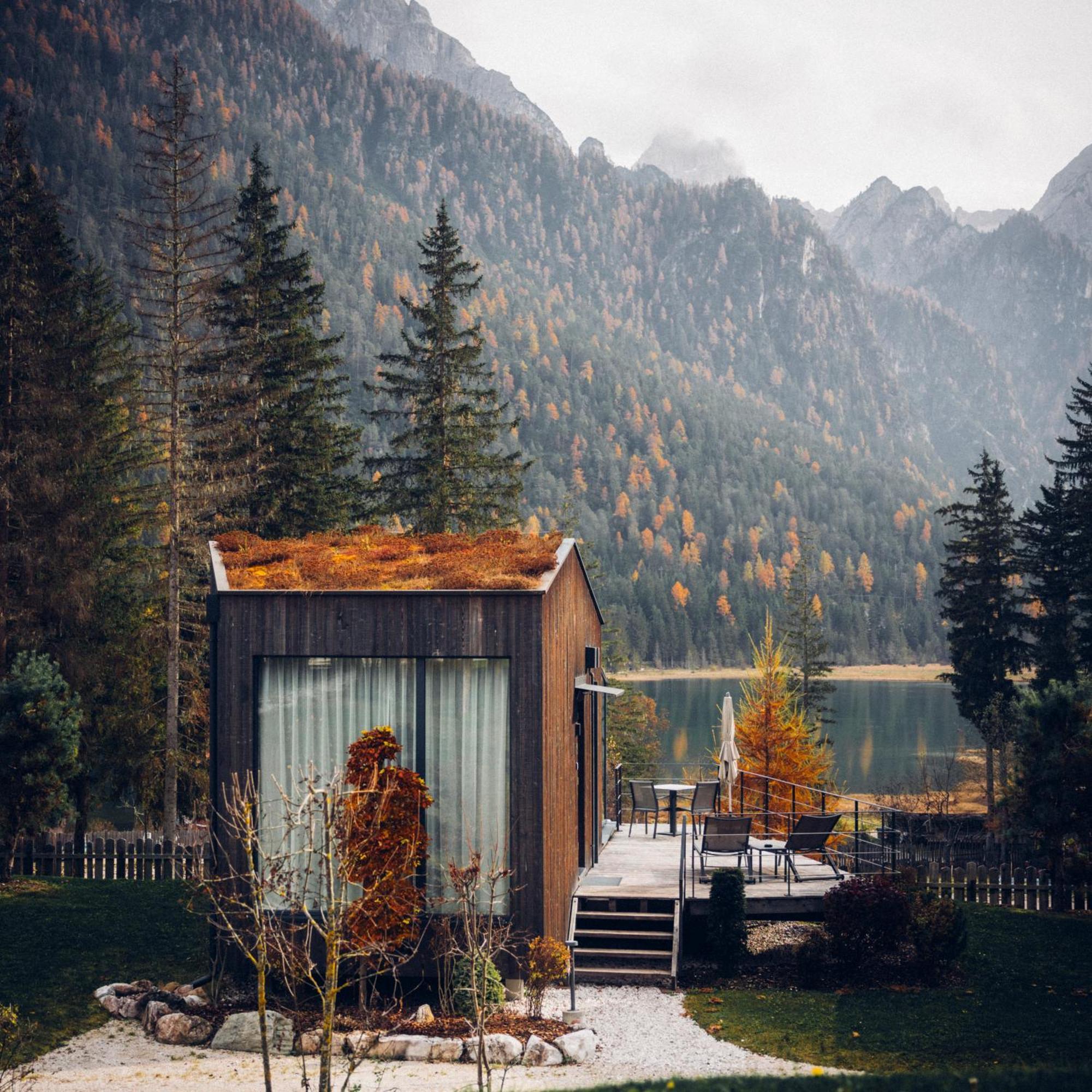 Skyview Chalets Am Camping Toblacher See Dobbiaco Exterior foto